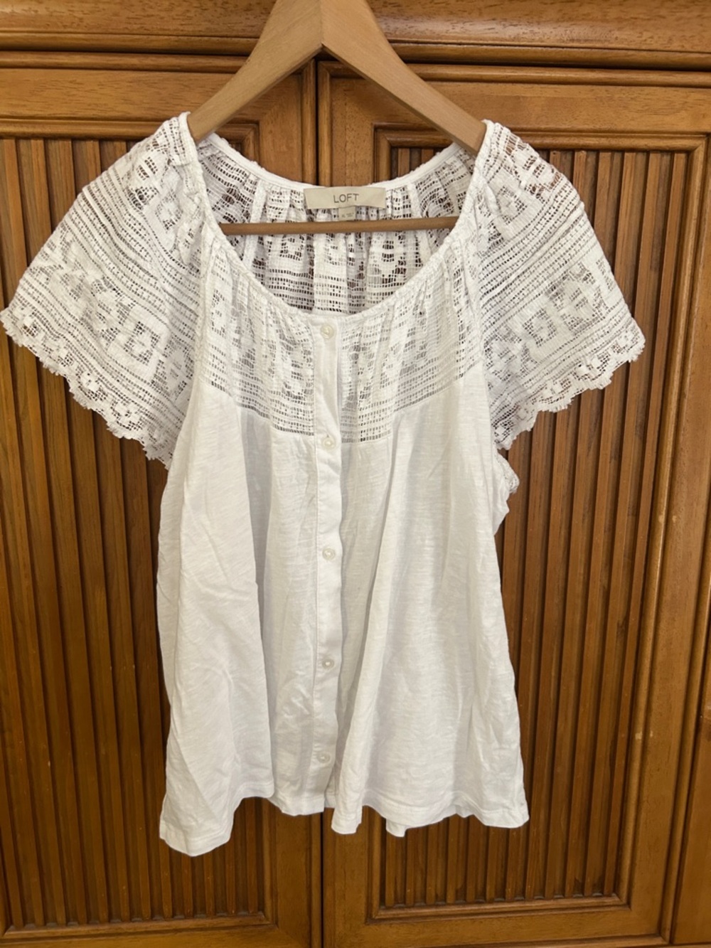 LOFT White Lace Yoke Button-Down Short Sleeve Top